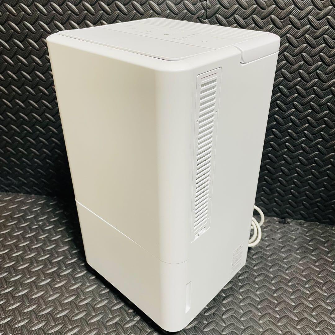 2024年製 アイリスオーヤマ コンパクトクーラー ICA-0301G-W