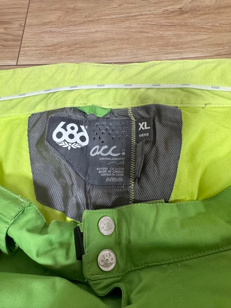 686 スノーボードウェア 上下セット