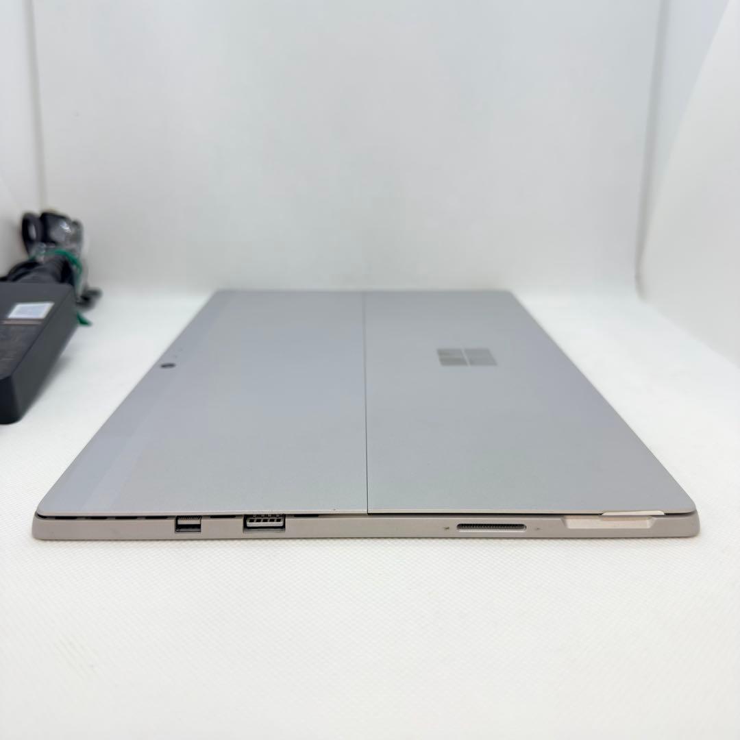 美品 Microsoft Surface Pro (第5世代)LTEモデル