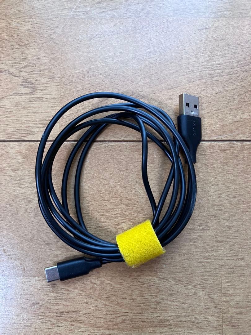 Anker PowerConf H700ワイヤレスヘッドセット 充電スタンド付属