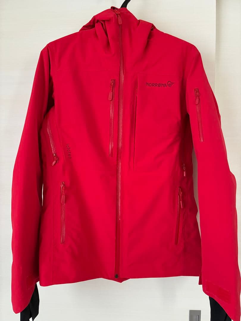 ノローナ　スキーウェア　スノーボードウェア　上下セット　レディース