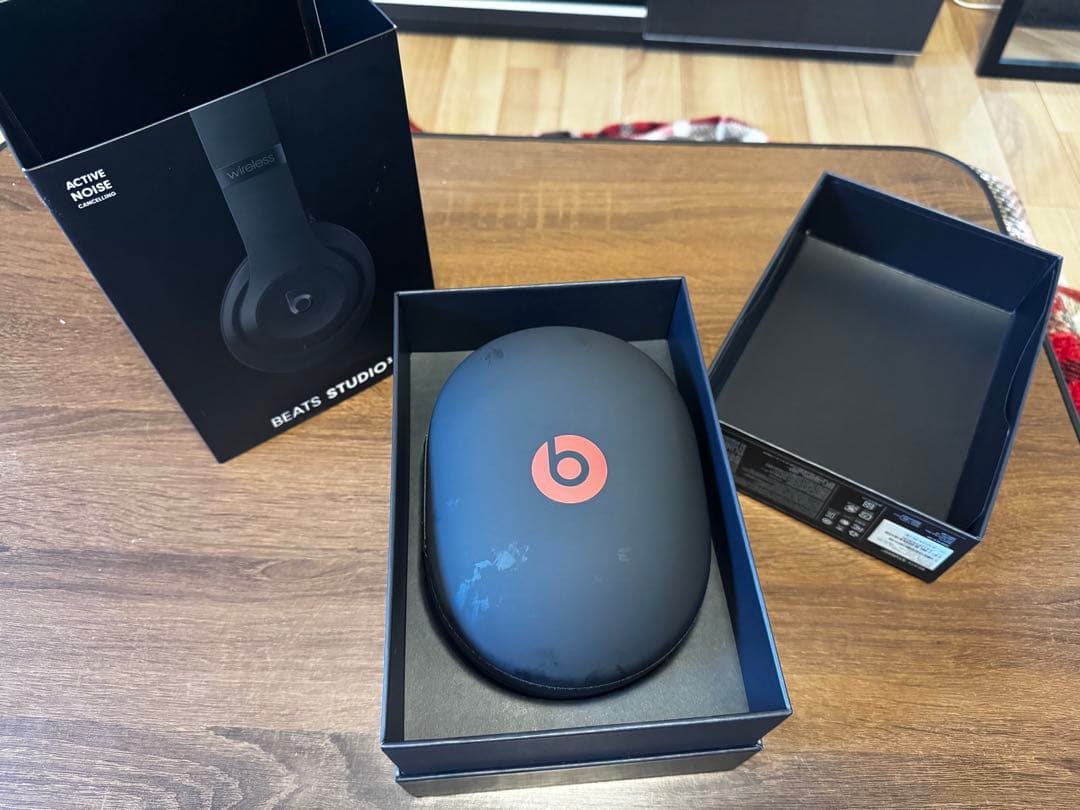 Beats Studio ワイヤレスヘッドフォン