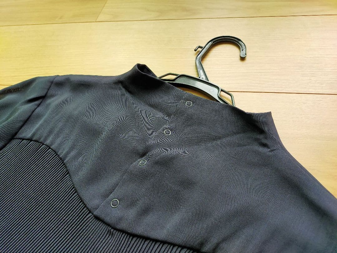 新品SHIPSシップス上品プリーツブラウスネイビー定価