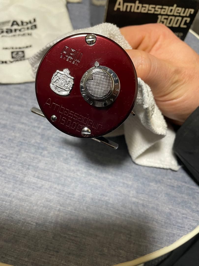 Abu Garcia Ambassadeur 1500C バーガンディ