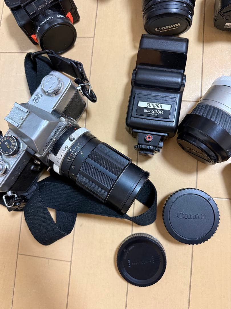 Canon フィルムカメラ　一眼レフ