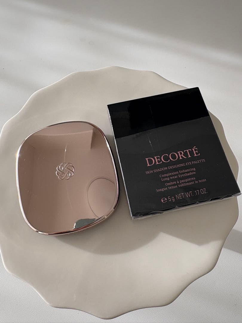 DECORTÉ スキンシャドウデザインアイパレット 09