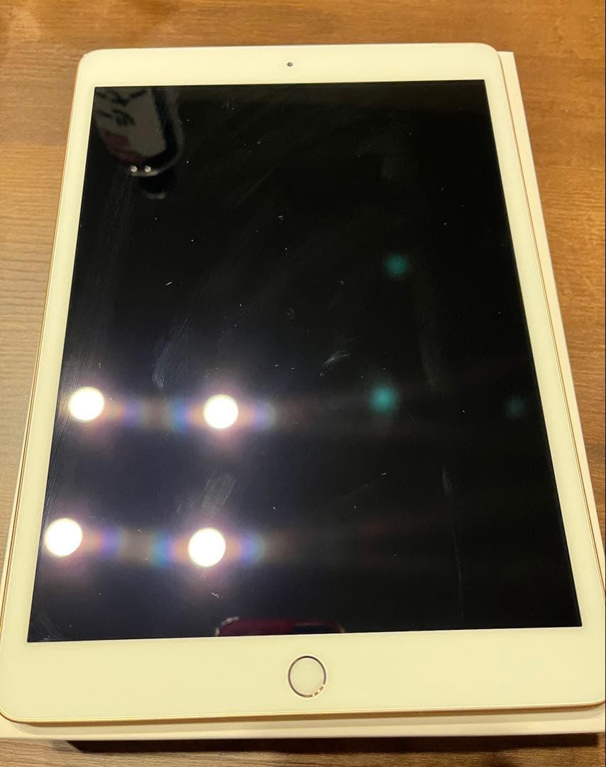 iPad (第7世代)ローズゴールド 本体 32GB Wi-Fi セルラーモデル