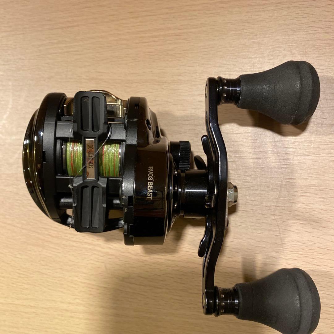 【レア】アブガルシア RVO3 レボ3 ビースト 右ハンドル