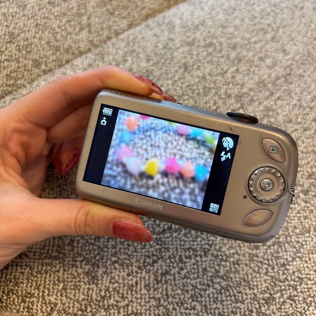 Canon IXY デジタルカメラ 1210万画素 ゴールド