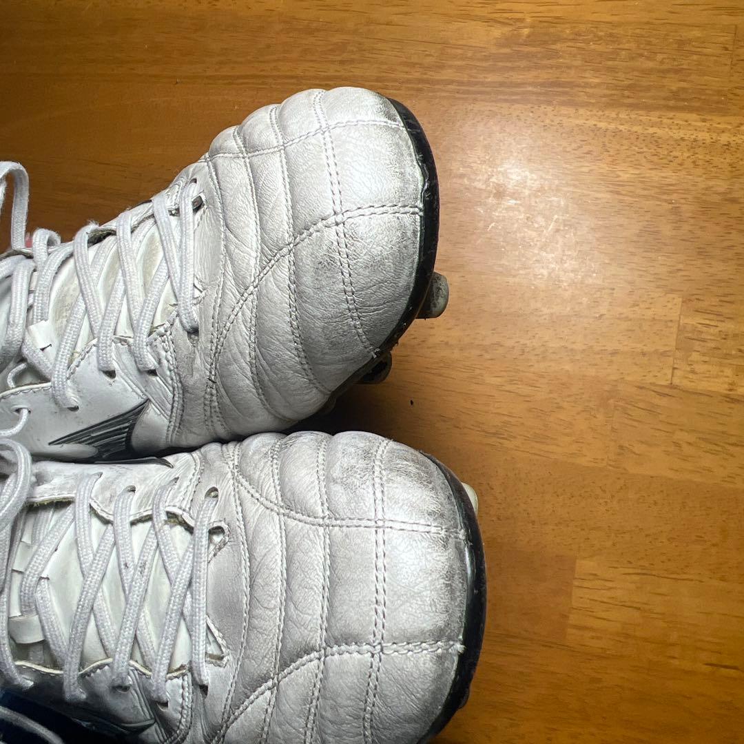 Mizuno Morelia サッカーシューズ ホワイト