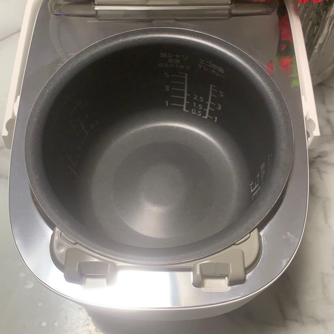 美品　2022年■パナソニック　可変圧力IH炊飯ジャー　SR-MPW102■