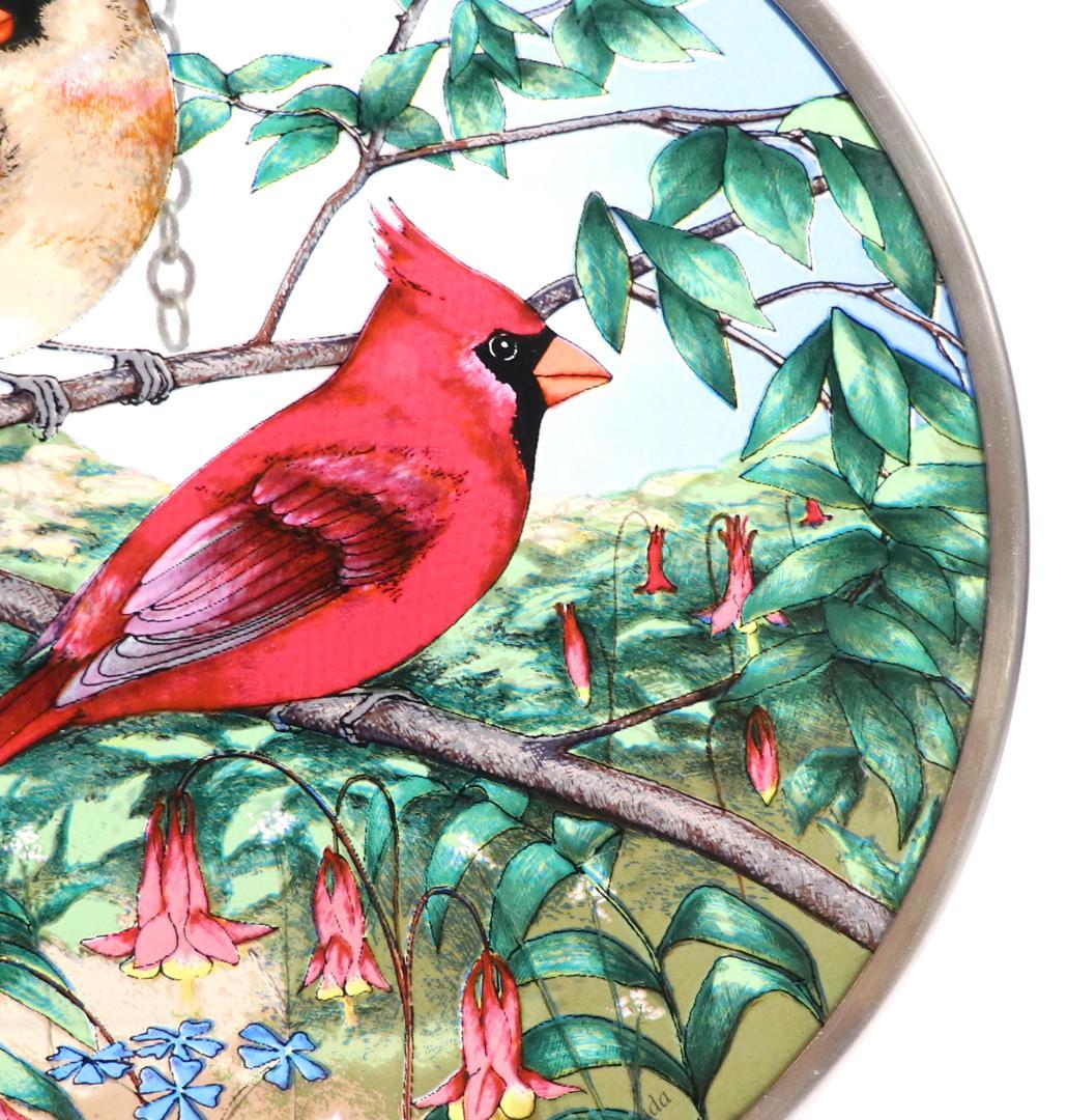二匹のショウジョウコウカンチョウ 赤色と黄色 ヴィンテージ ステンドグラス