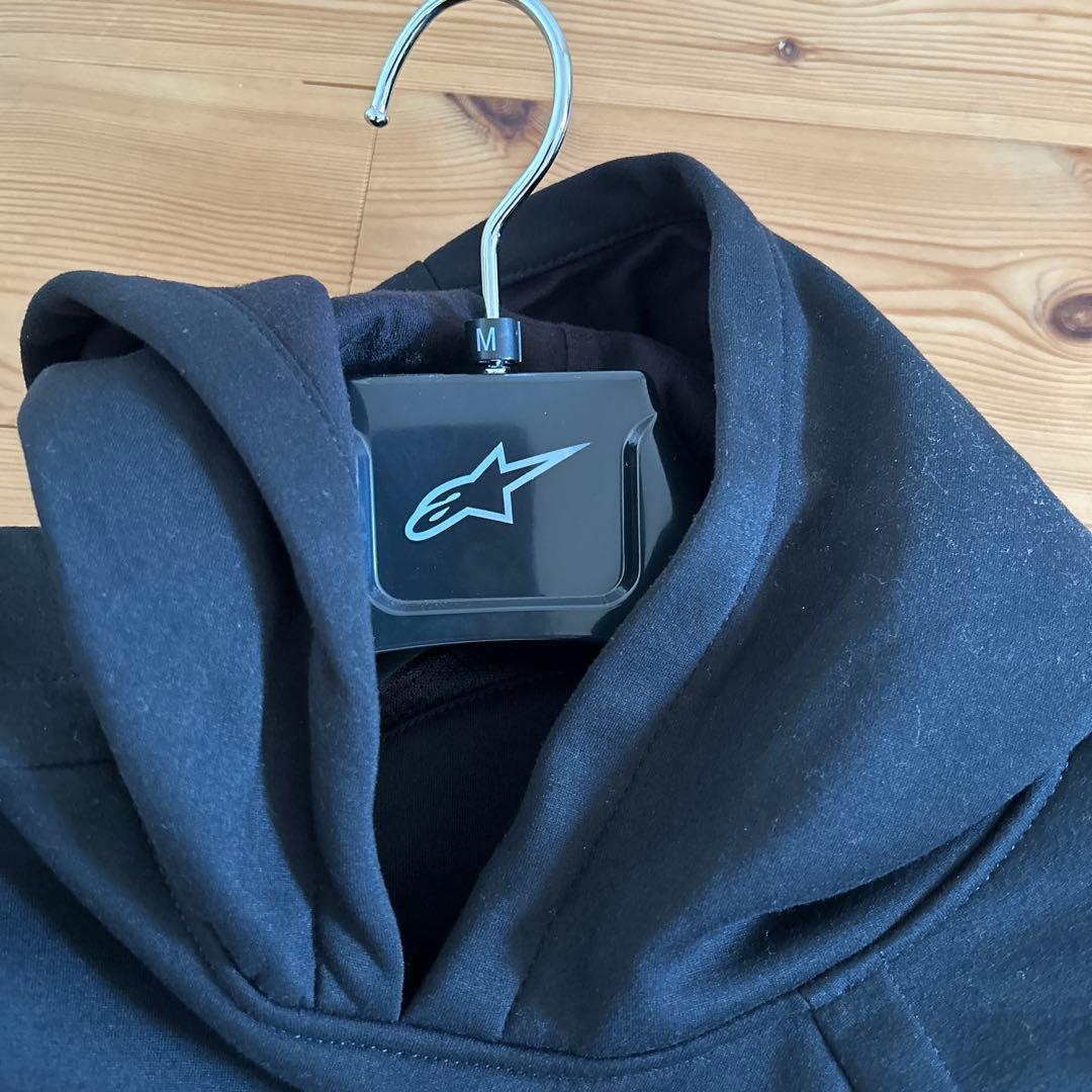 アルパインスターズ　パーカー　プロテクター入ってるので安心です