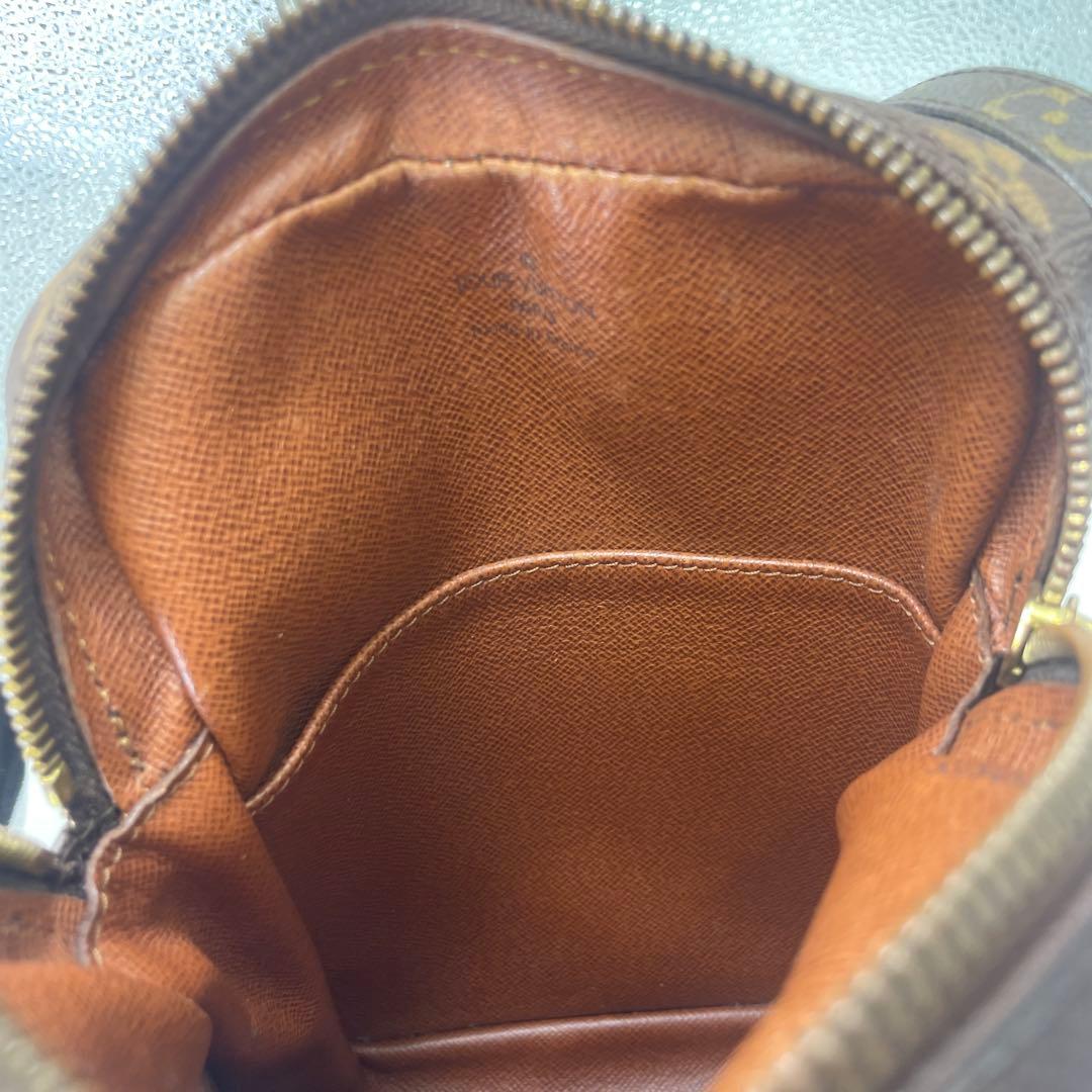 LOUIS VUITTON ルイヴィトン　ダヌーブ　ショルダーバッグ
