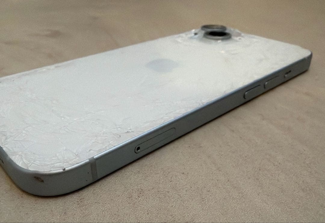 iPhone 15 128GB ジャンク SIMフリー