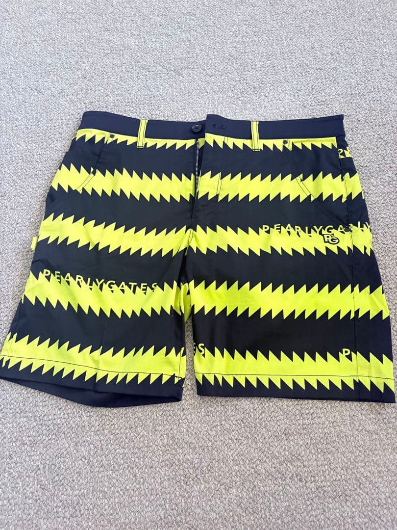 PEARLY GATES ビーチパンツ ジグザグ柄　サイズ5