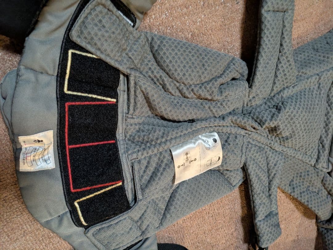 美品 エルゴベビーオムニブリーズ　Ergobaby OMNI Breeze