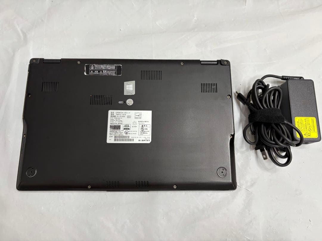 【最高峰】Lifebook U9311/F i7 32GB タッチパネル・LTE