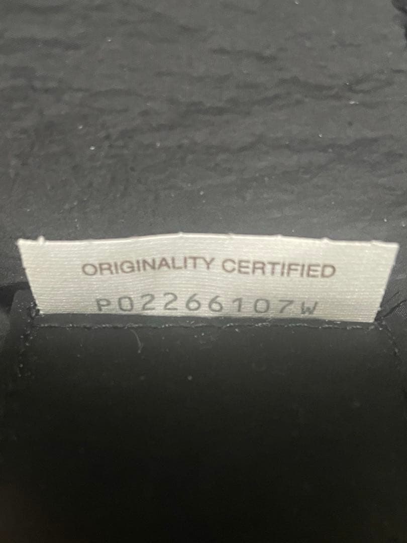 BOTTEGA VENETA　ボッテガヴェネタ　パデッドテックカセットショルダー