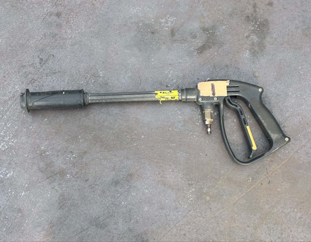 1. 鶴見電動洗浄機HPJ-140-1 100V 50Hz 1.1馬力