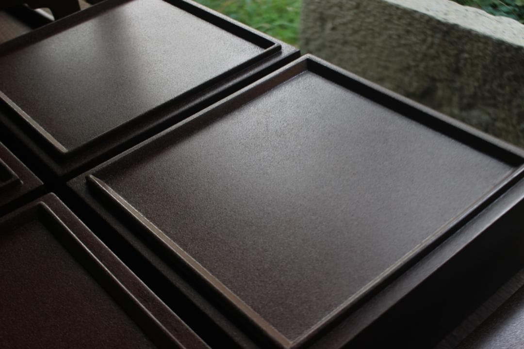 デッドストック！風情ある錆塗地に極上春秋蒔絵の映える輪島塗台付五段重（検重箱お重