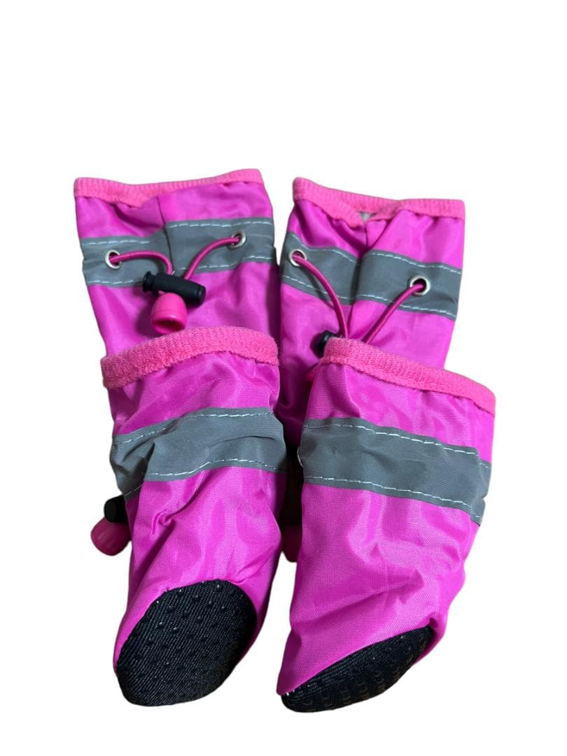 ドッグシューズ 犬の服 ブーツ 肉球保護 ペット 靴　靴下　新品　犬　ピンク