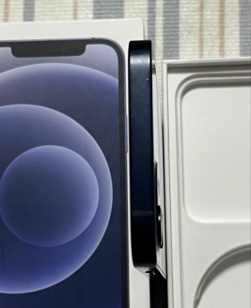 Apple SIMフリー　iPhone 12 64GB ブラック