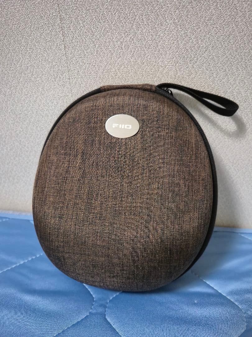 【極美品・日本国内正規輸入品】FiiO FT1 有線ヘッドホン　即購入可能！！