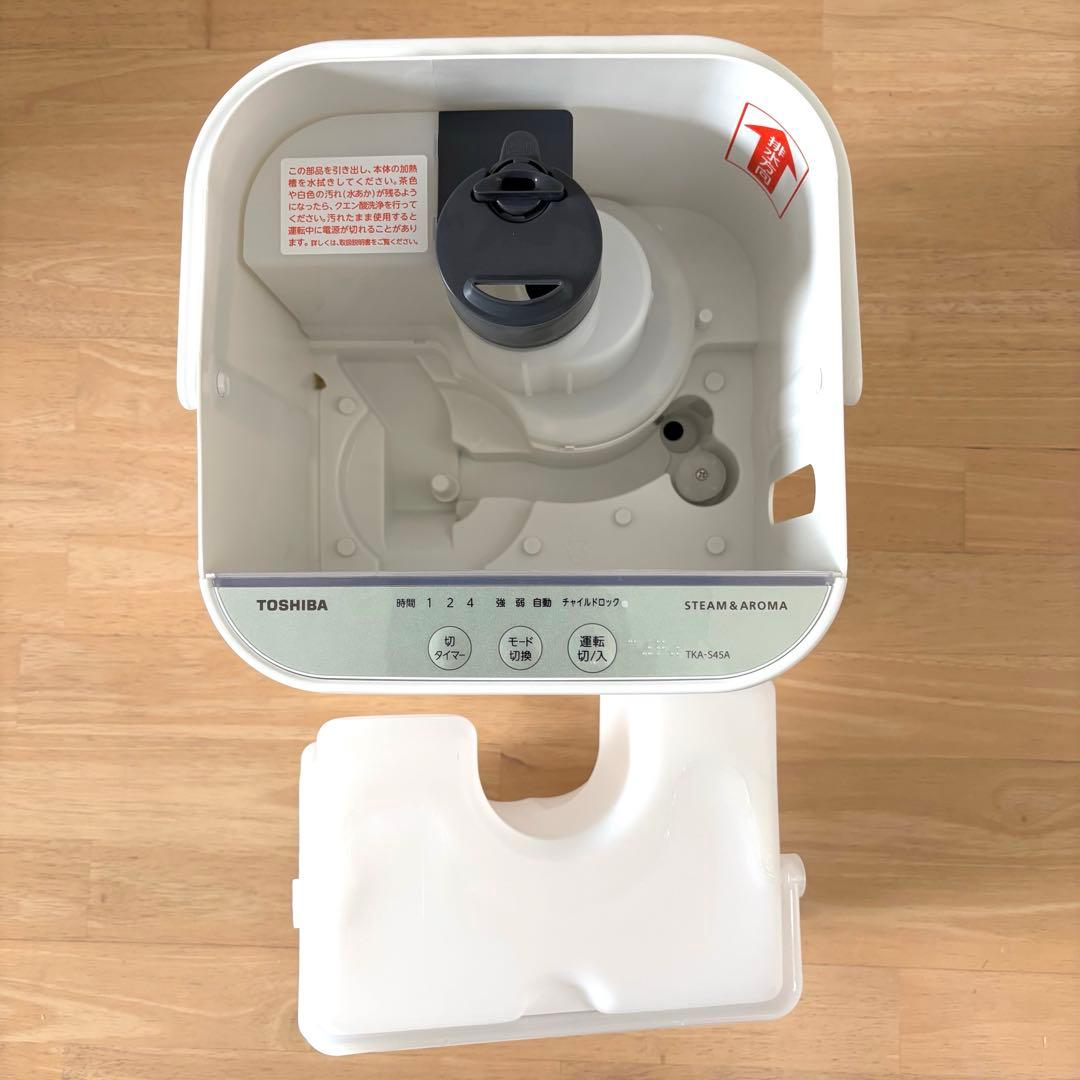 【超美品】TOSHIBA スチーム加湿器 TKA-S45A　東芝　ホワイト
