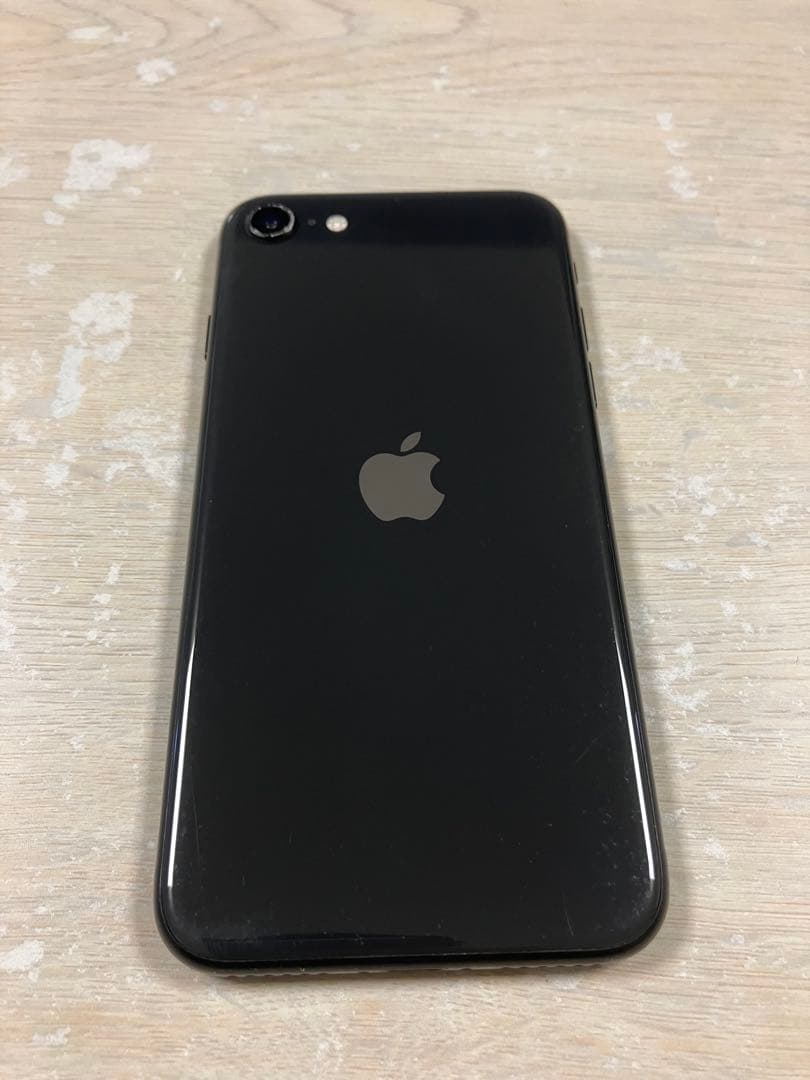 iPhone SE 第2世代 (SE2) 本体　ブラック　64GB