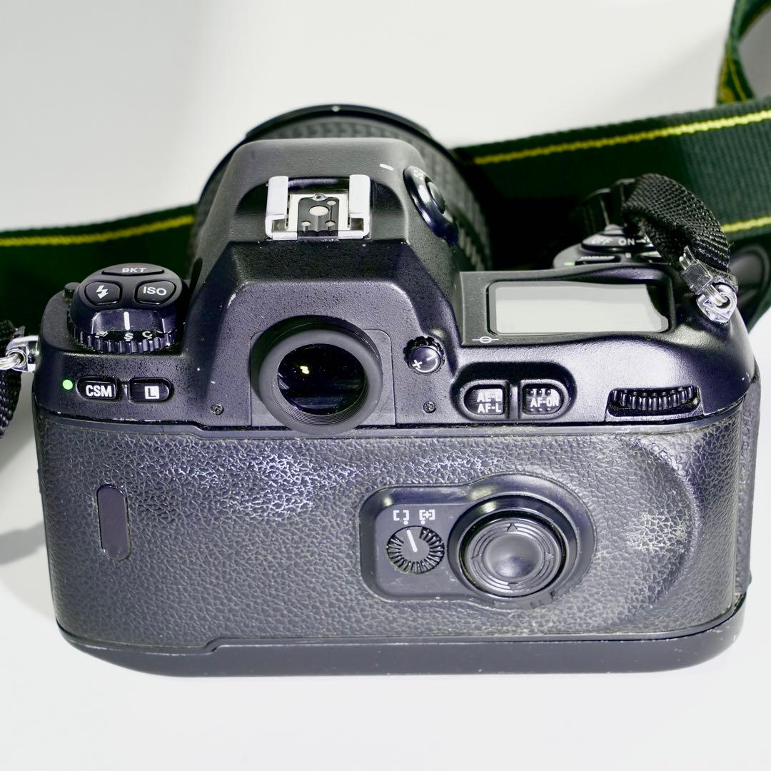 Nikon F100 一眼レフカメラ 28-85mmレンズ付き