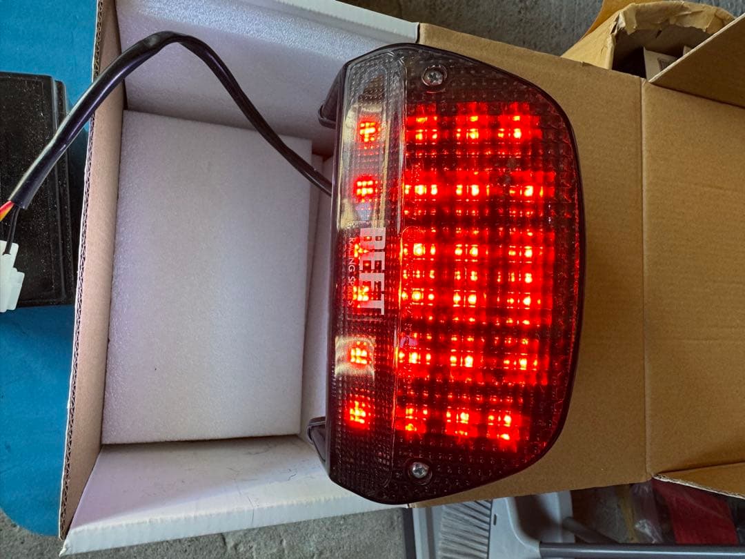 Kawasaki ゼファーX ポッシュ　LEDテールランプ