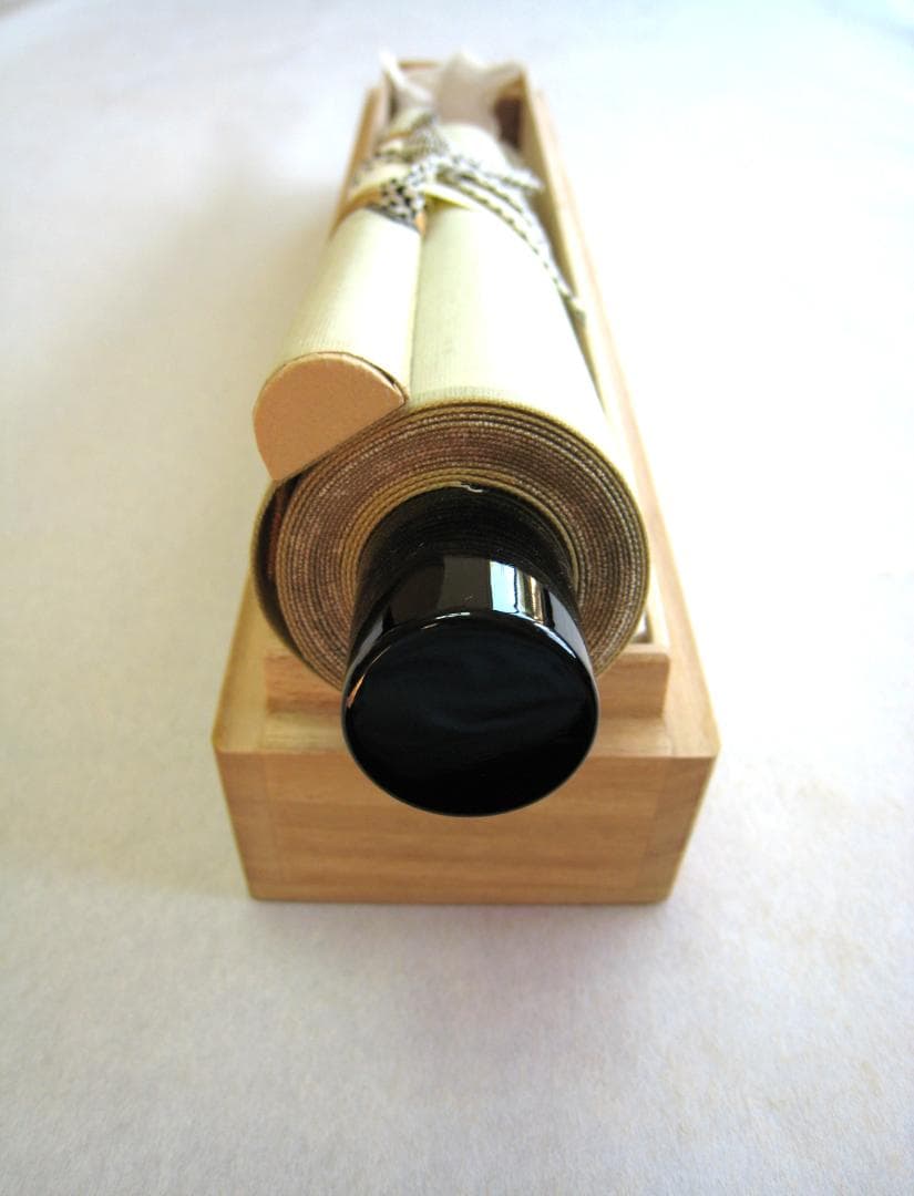 【真筆】茶掛　歳月不待人◆大徳寺派 芳徳禅寺 前大徳 柳生紹尚　共箱・タトウ箱付