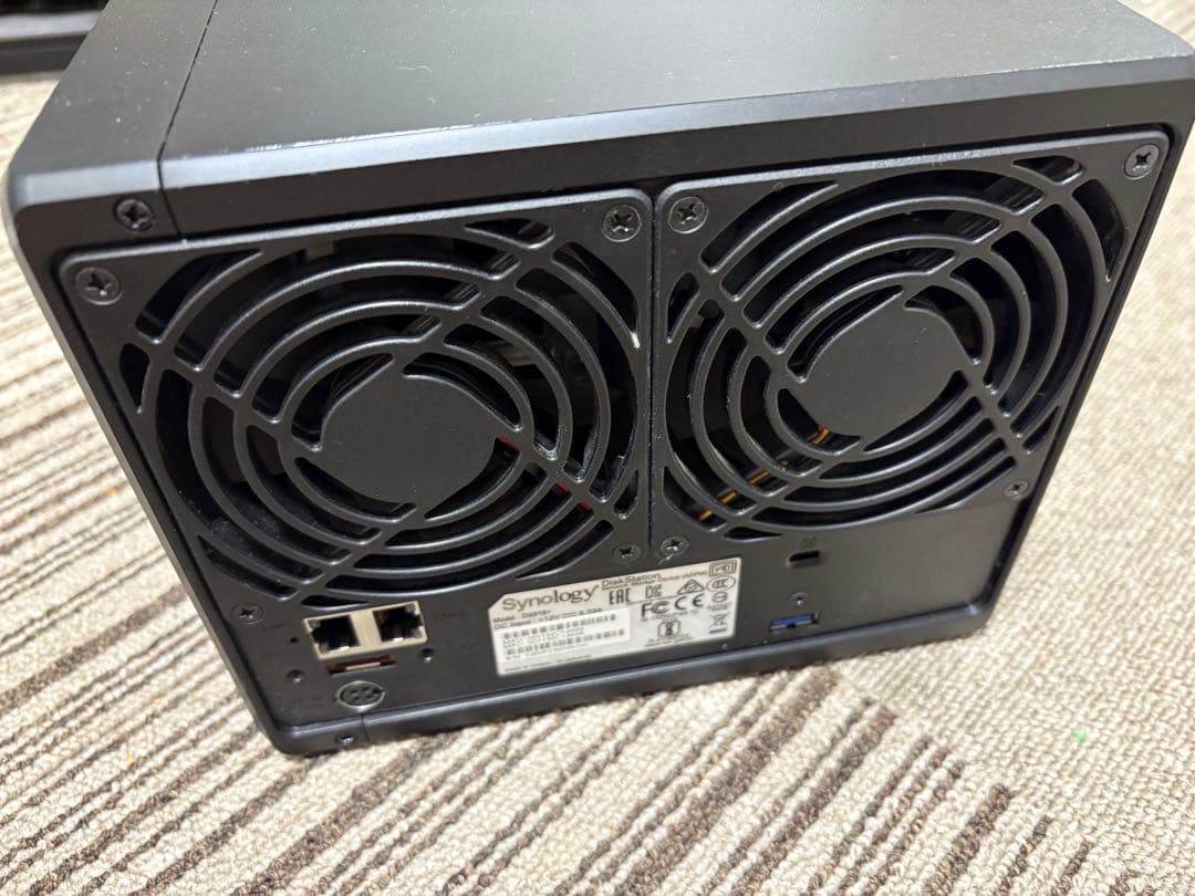 Synology NAS DS918+ 4ベイ ブラック