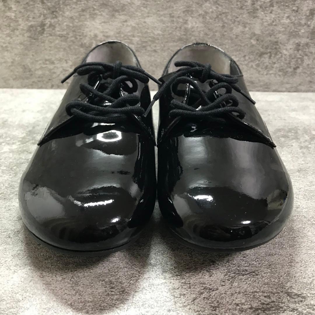 【未使用級】BIRKENSTOCK SAUNDERS ブラック　エナメル　40