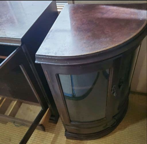 クラシック　アンティーク　 キャビネットレアな前面ガラス張り