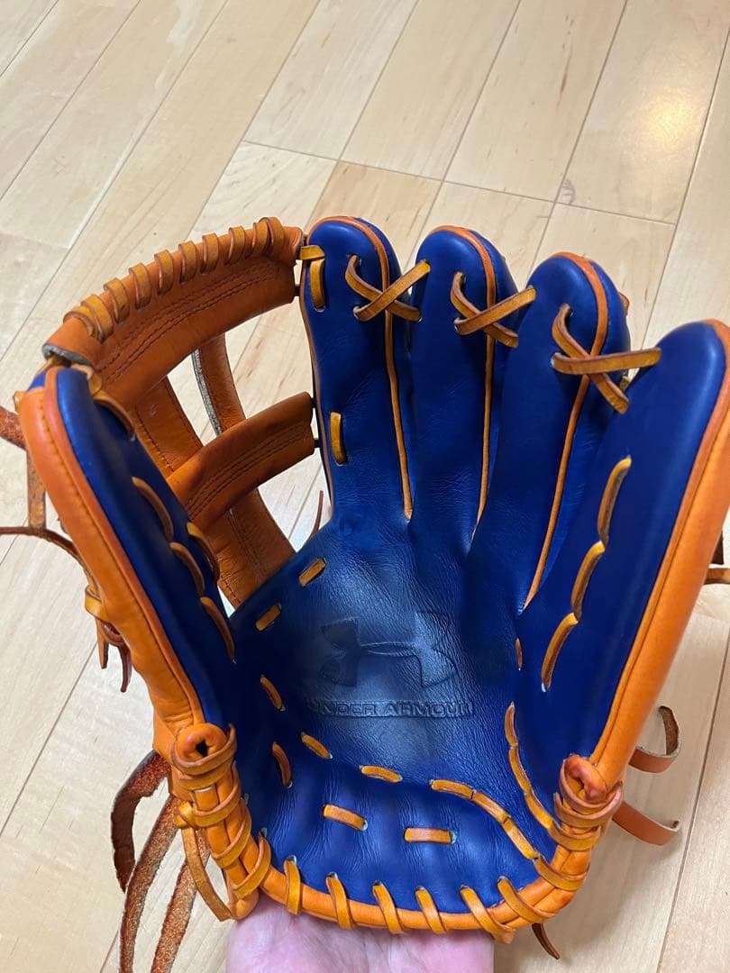 アンダーアーマ　軟式　グローブ 青　オレンジ　オーダー　中古　オールラウンド