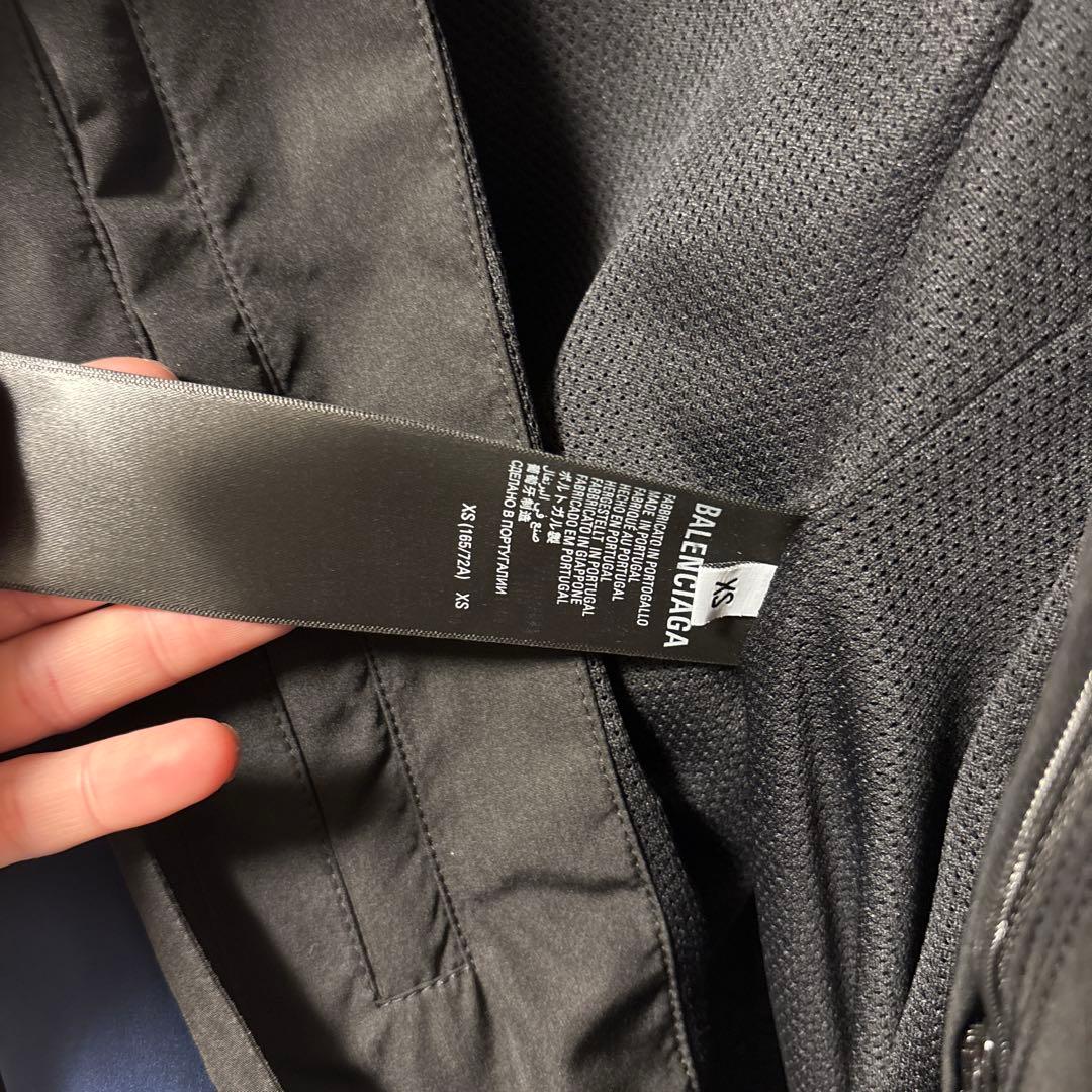 ジャケット・アウター BALENCIAGA 3B OFF SHOULDER TRACKSUIT