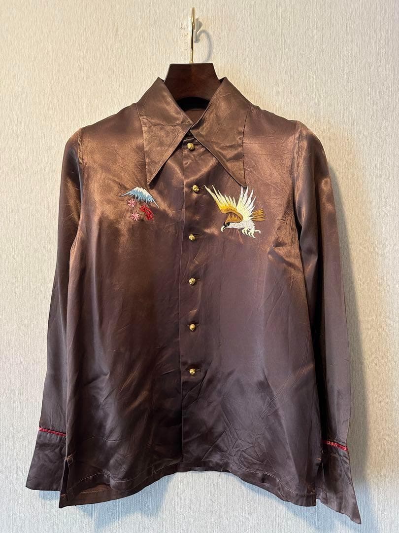 トップス OZONE COMMUNITY 90s Souvenir Shirt