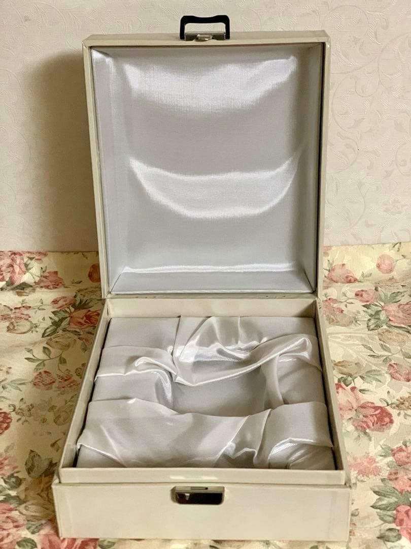 りんごミカン ゲーベル・フンメル人形【The love lives on】