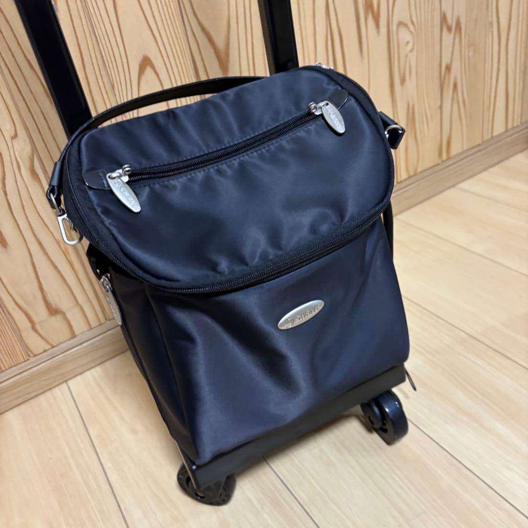 ブラックキャリーカート ナイロン製 伸縮式　SWANY ローラー４輪