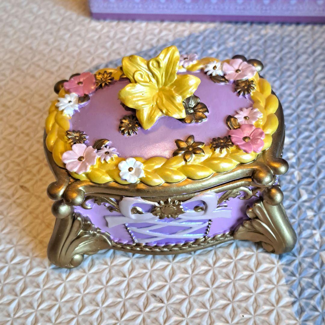 ラプンツェル アクセサリーケース ジュエリー　小物入れ　ディズニー