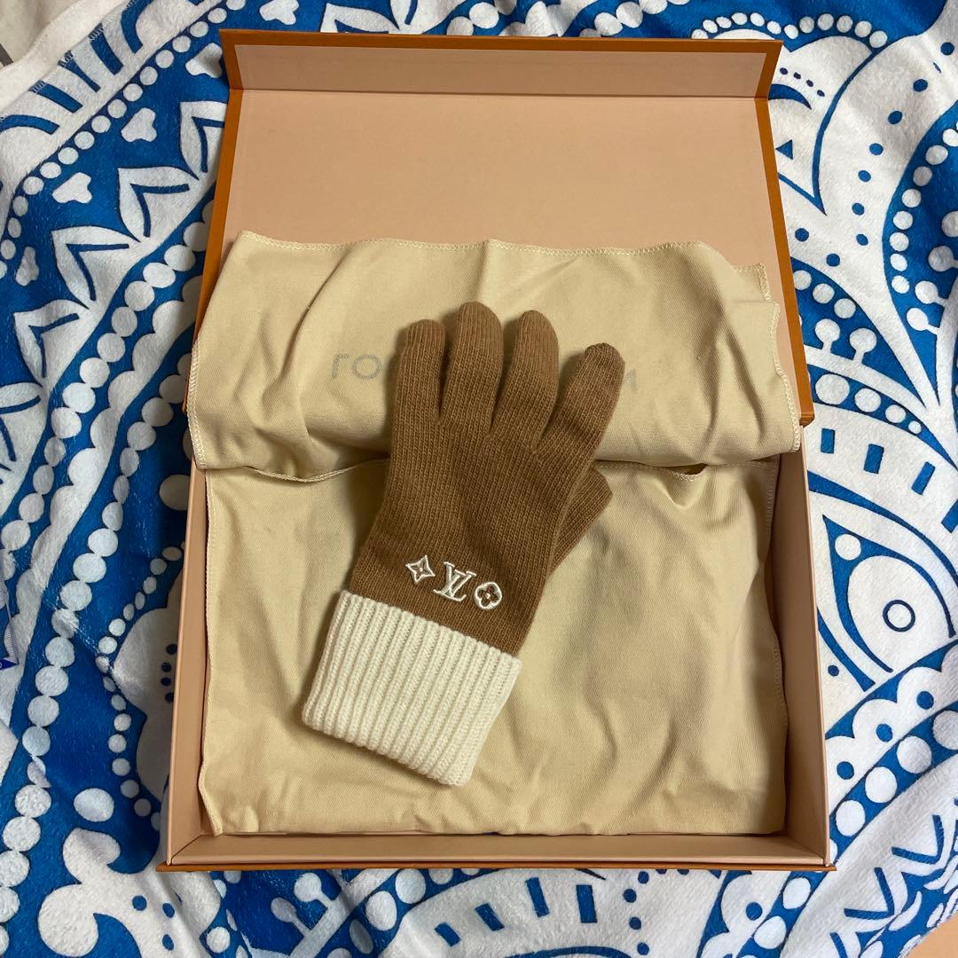 LOUIS VUITTONルイヴィトン　LV ヘッドライン グローブ　手袋