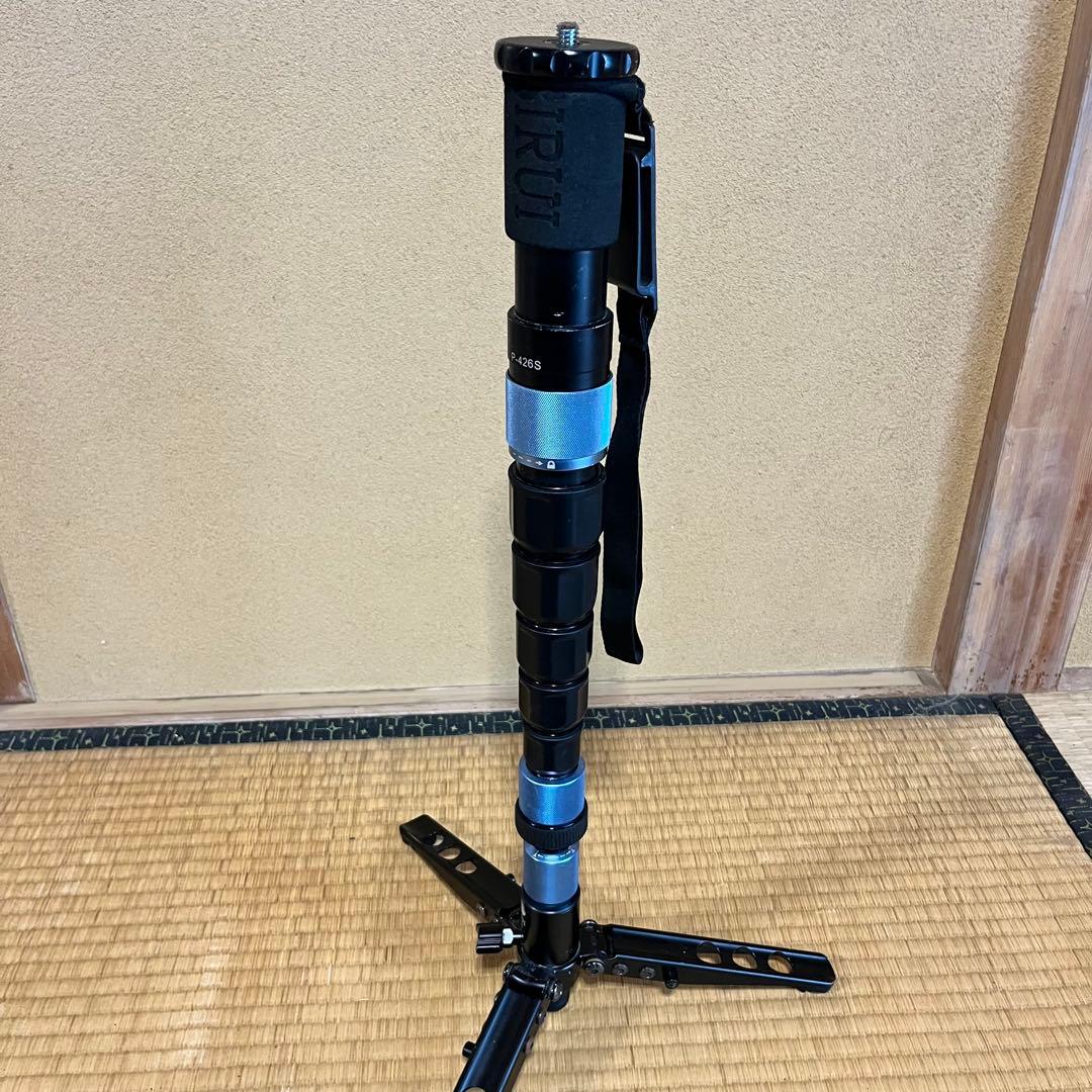 ブ*ん様 SIRUI シルイ　カーボン製　マルチファンクションビデオ一脚　P-4