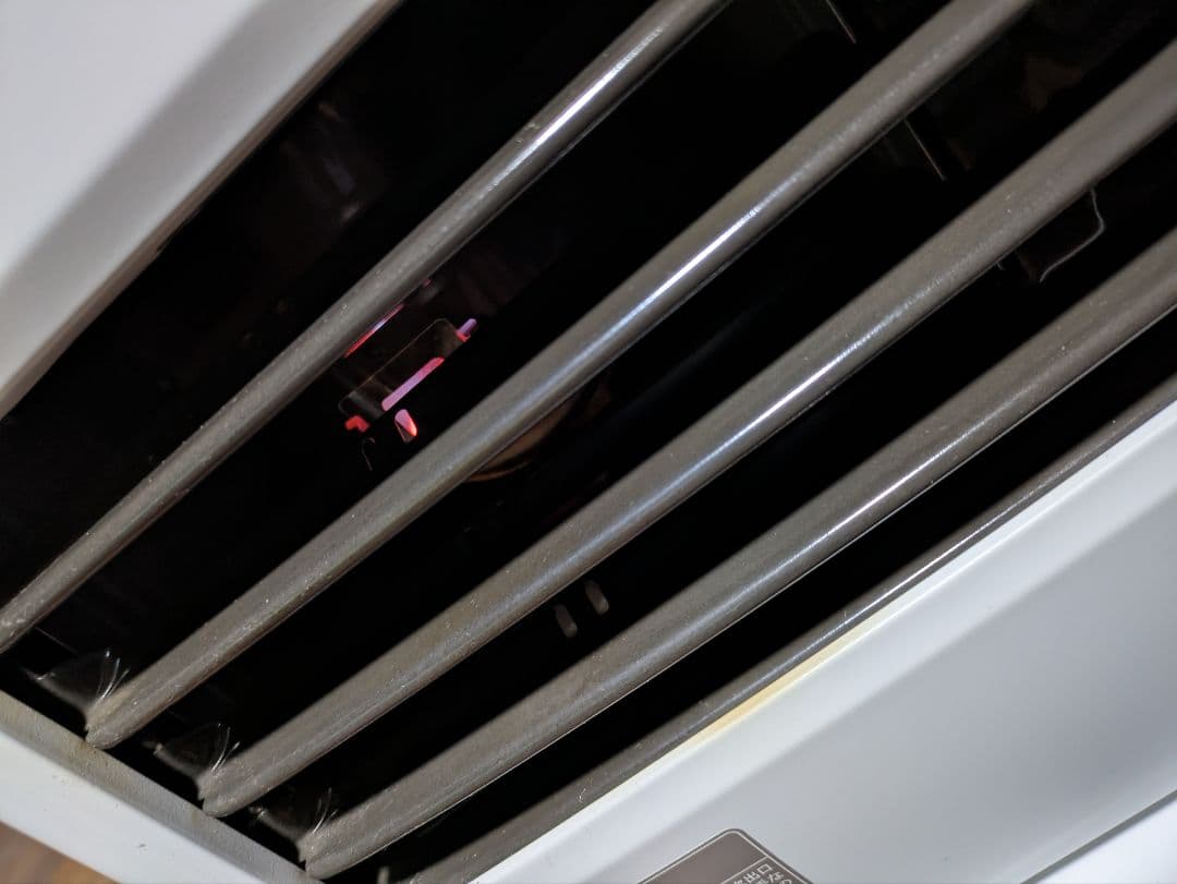 こ*こ様 コロナ　2023年？　石油ファンヒーター　FH GC3623BY 　ス