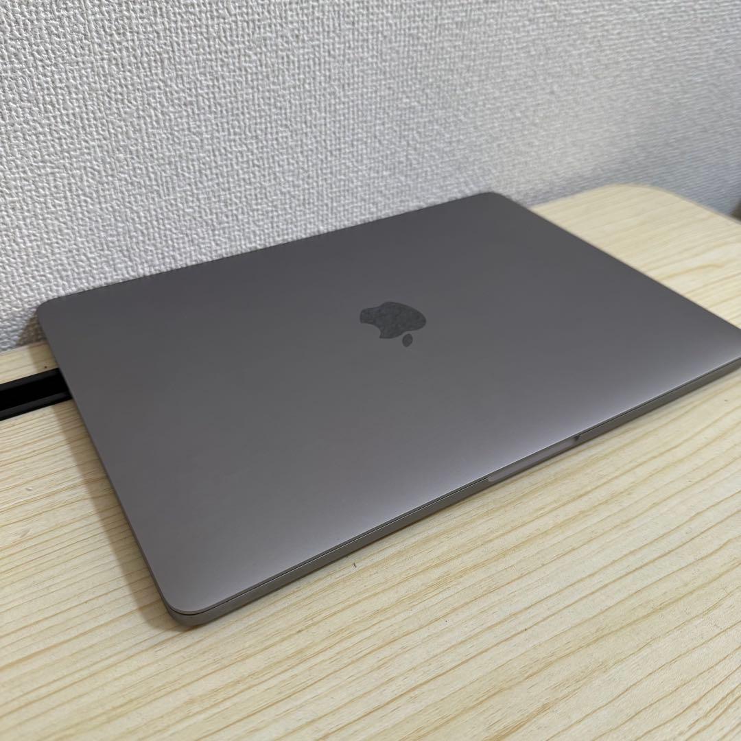 【24時間以内発送】MacBook pro 2019 13インチ　本体のみ