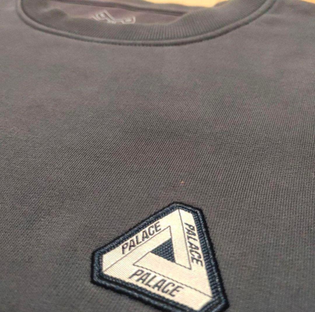 PALACE SKATEBOARDS パレス ワンポイント ペイント スウェット