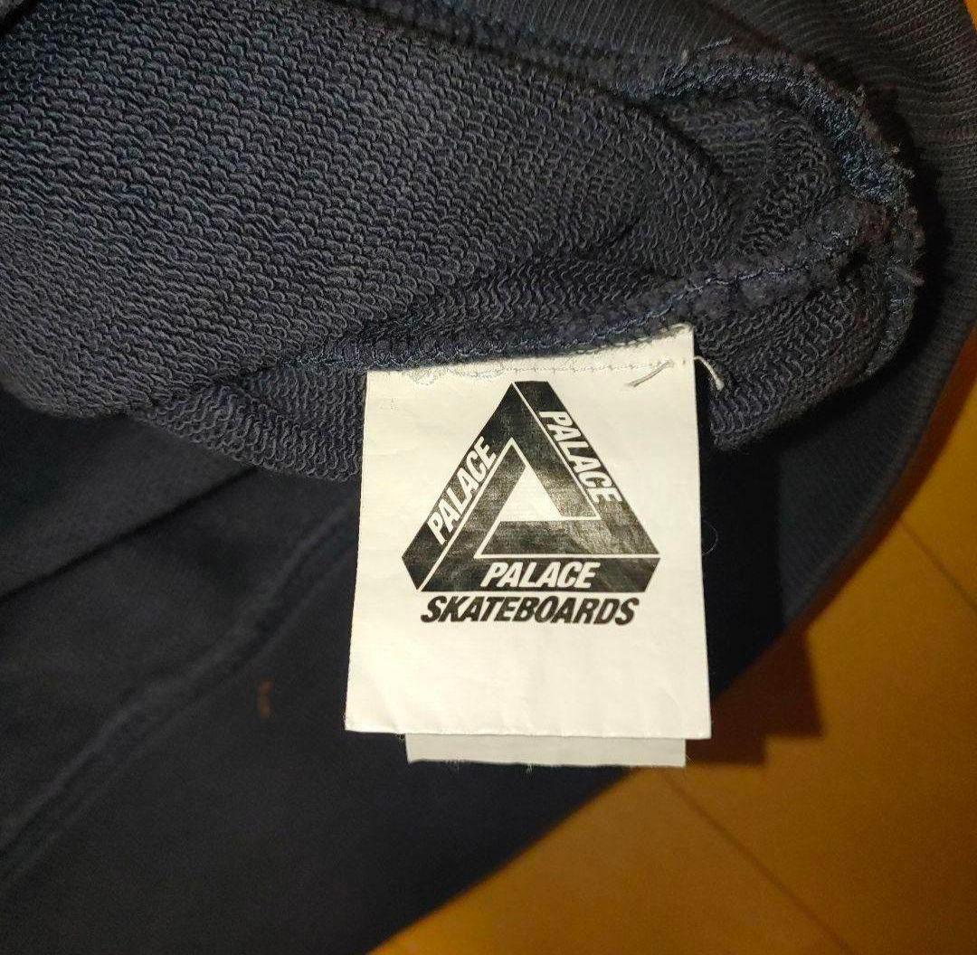 PALACE SKATEBOARDS パレス ワンポイント ペイント スウェット