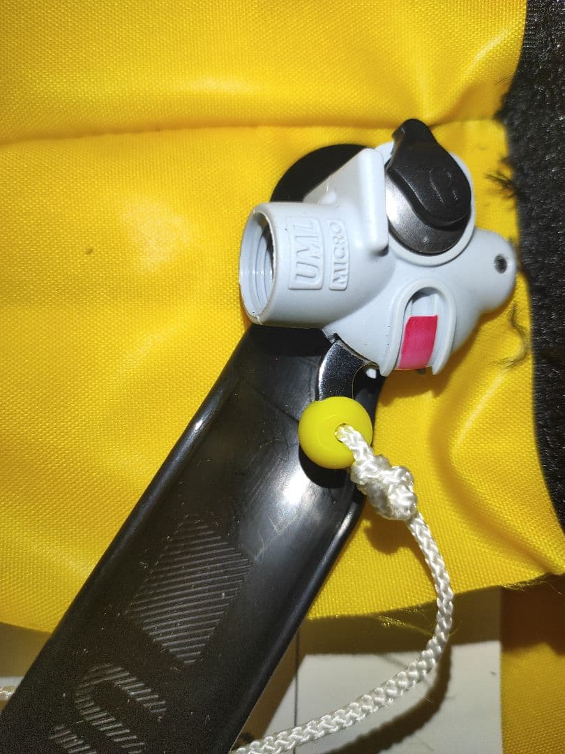 オーシャンライフ　ライフジャケット LG-3型 手動膨張型 肩掛け 桜マークあり