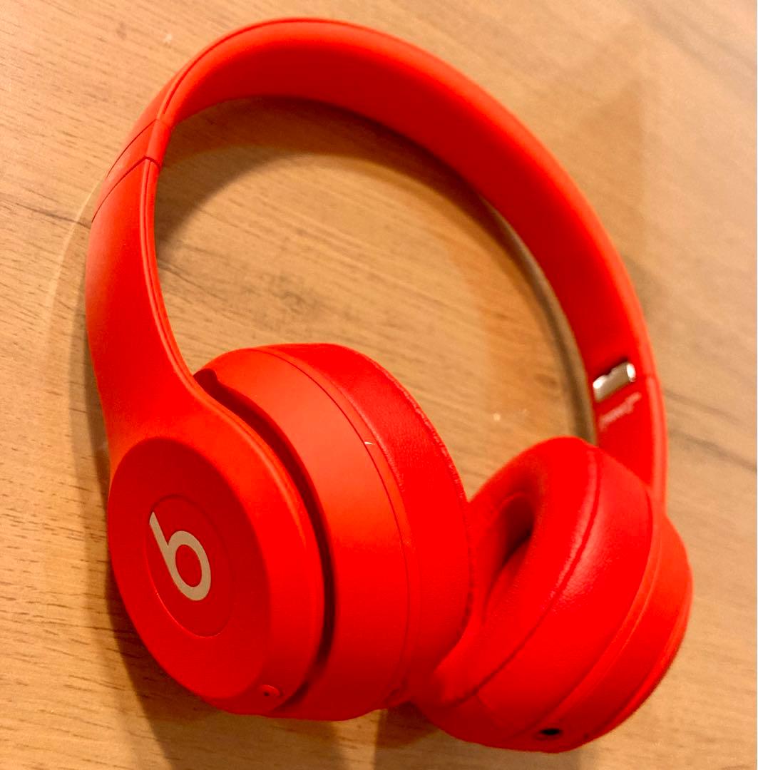 【超美品】beats solo 3ワイヤレス ヘッドホン　マットレッド